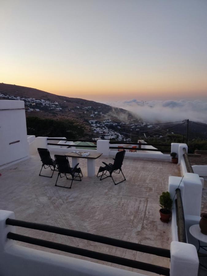 בית הארחה Arnados 	Monte Kechros מראה חיצוני תמונה