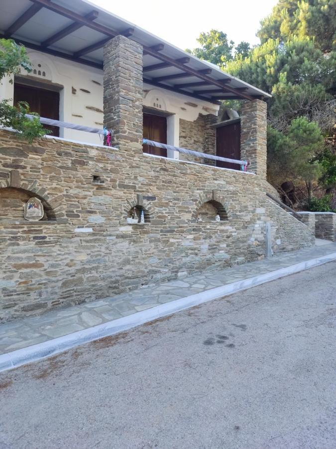 בית הארחה Arnados 	Monte Kechros מראה חיצוני תמונה