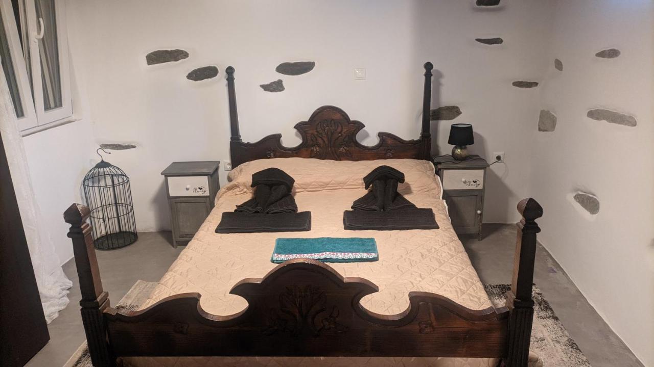 בית הארחה Arnados 	Monte Kechros מראה חיצוני תמונה